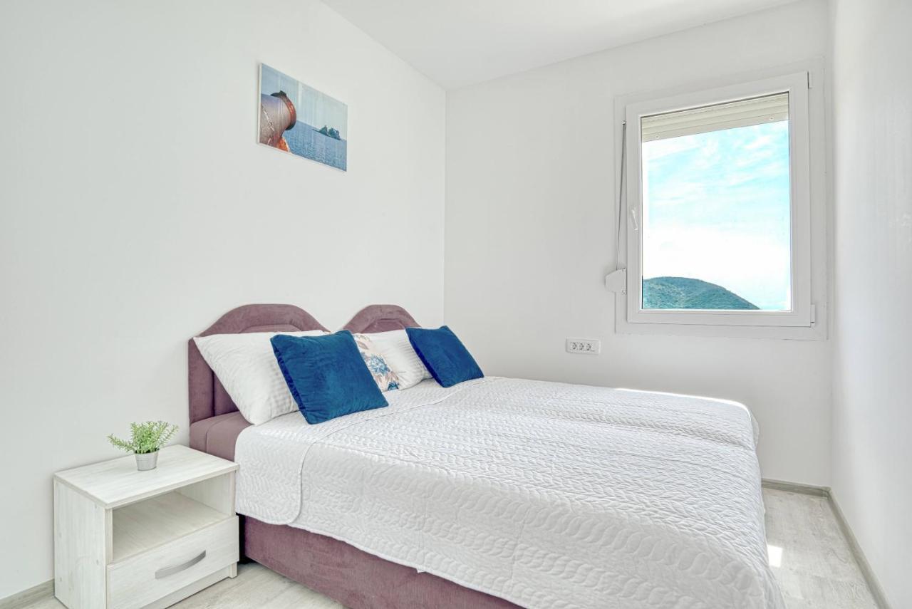 Two Bedroom House With Sea View Maj Булярица Екстериор снимка