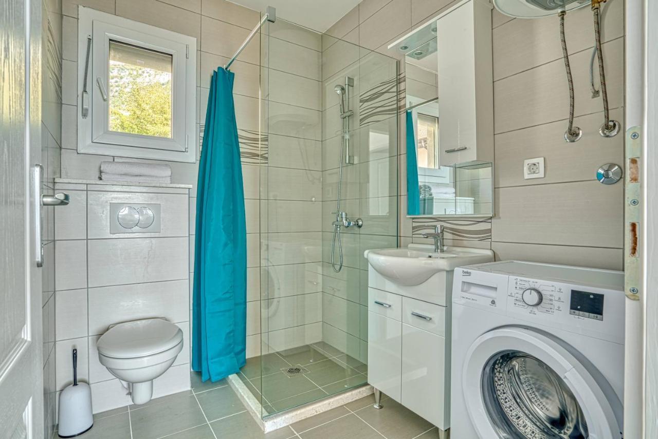 Two Bedroom House With Sea View Maj Булярица Екстериор снимка